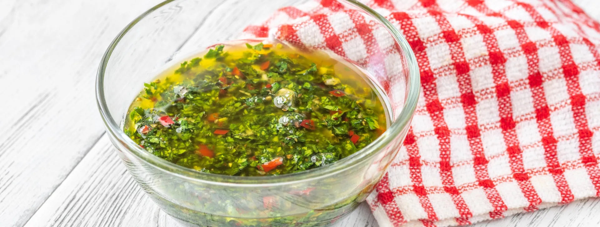 What Is Chimichurri? Flavour, Ingredients & Why It Works with Steak